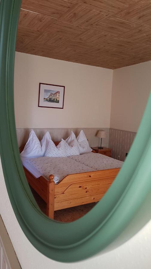 Huber Panzio Bed and Breakfast Fertőrákos Εξωτερικό φωτογραφία